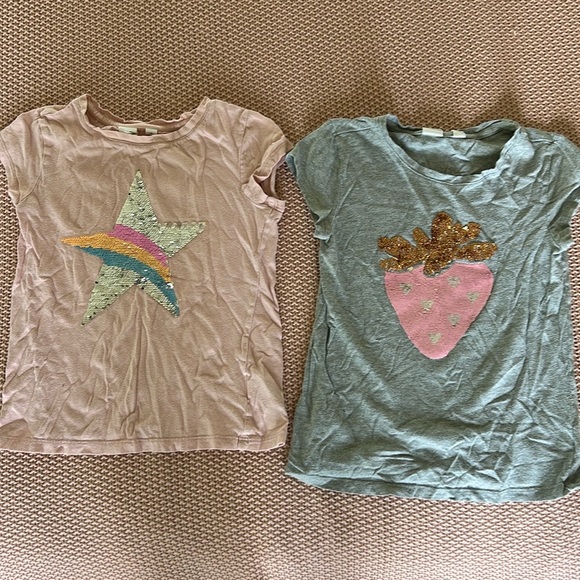 ✨TWO PACK✨ Girls Set of Flippy Sequin Shirts From Gap | Girls Size M - Picture 3 of 4